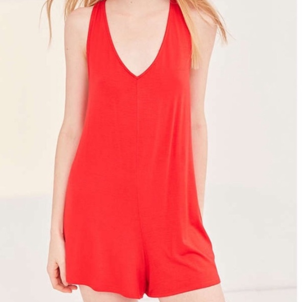 UO Silence + Noise Shapeless Racerback Romper